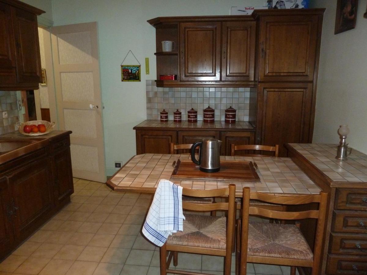 Chambres D'Hotes Gobillon Меінтенон Екстер'єр фото