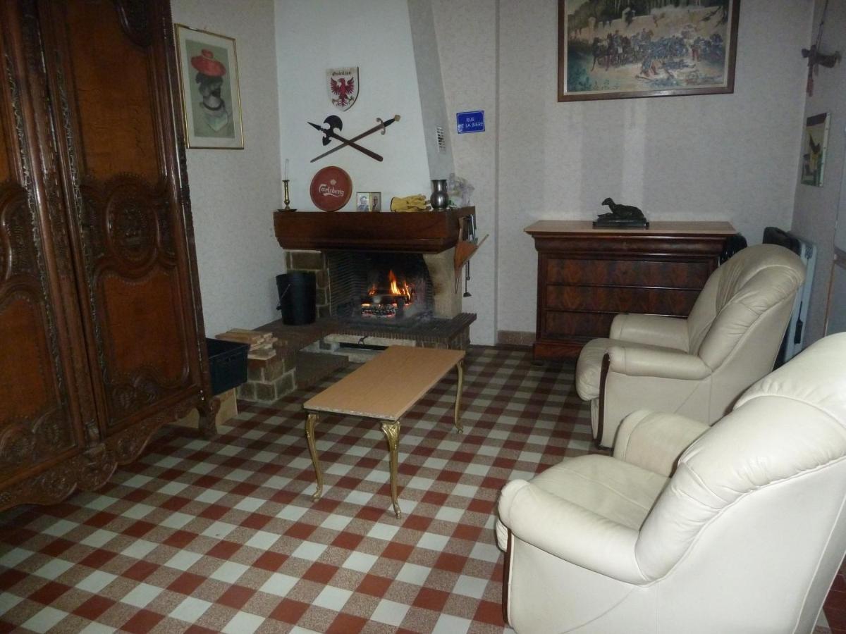 Chambres D'Hotes Gobillon Меінтенон Екстер'єр фото
